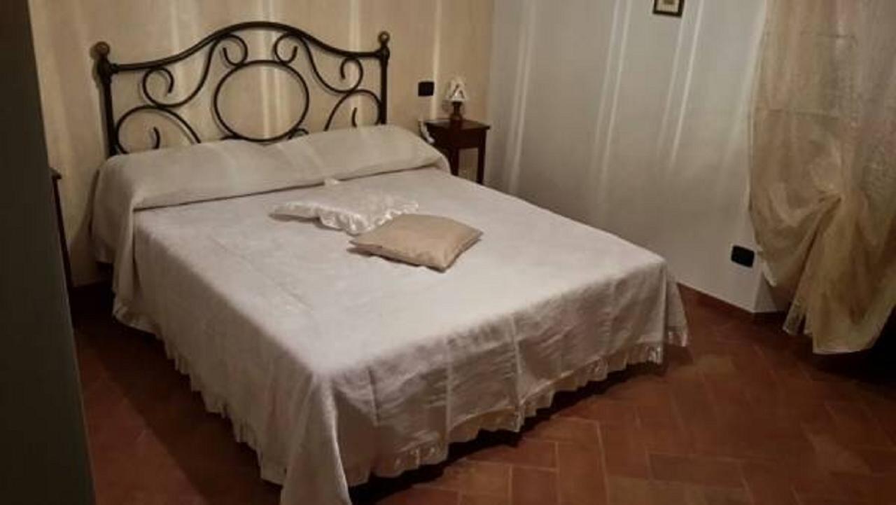 Agriturismo Santa Adriana Volterra Rom bilde