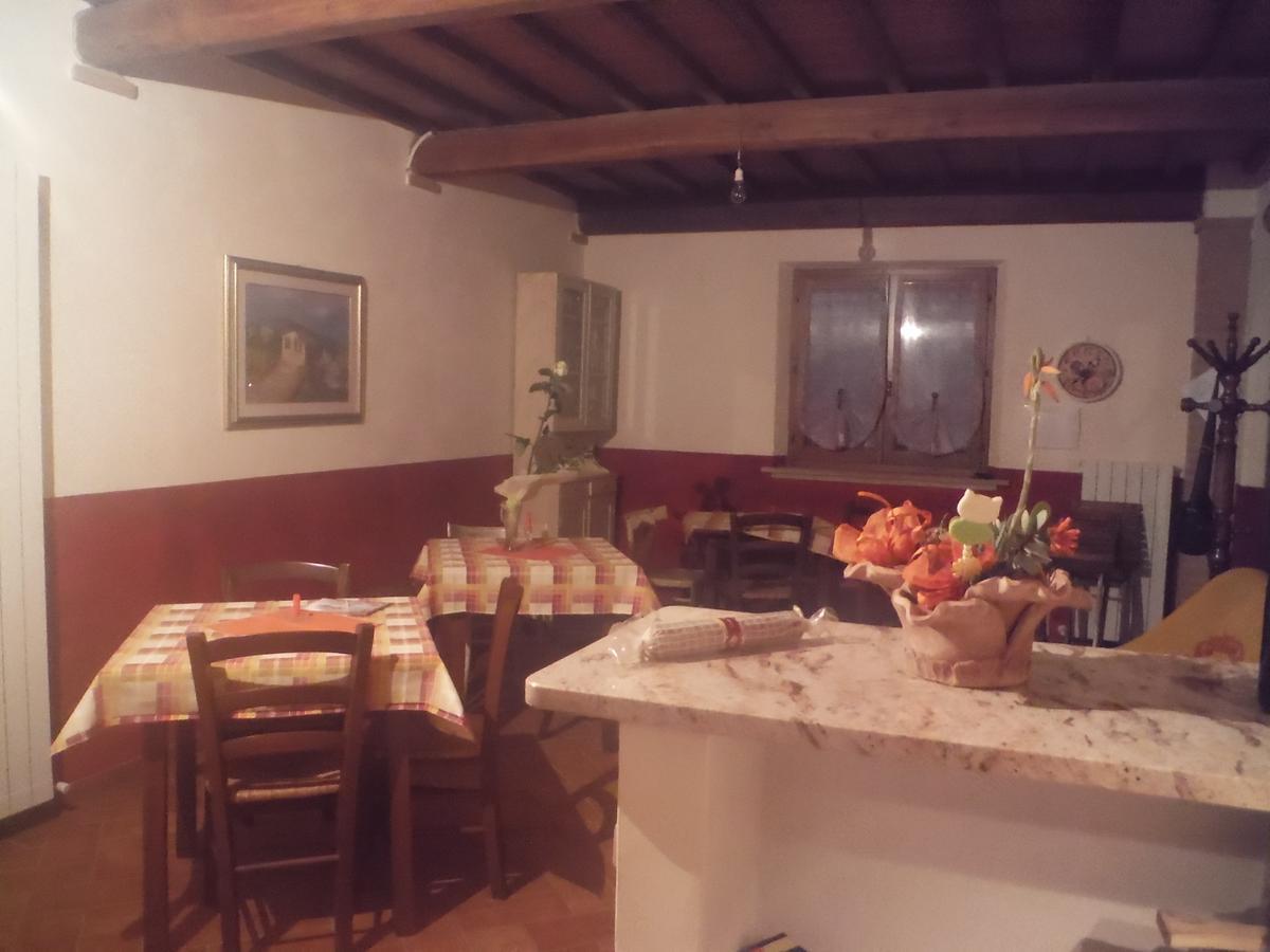 Agriturismo Santa Adriana Volterra Eksteriør bilde